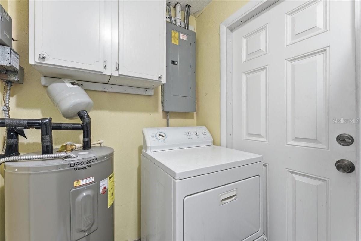 9875 MAINLANDS BLVD W, PINELLAS PARK, FL, 33782