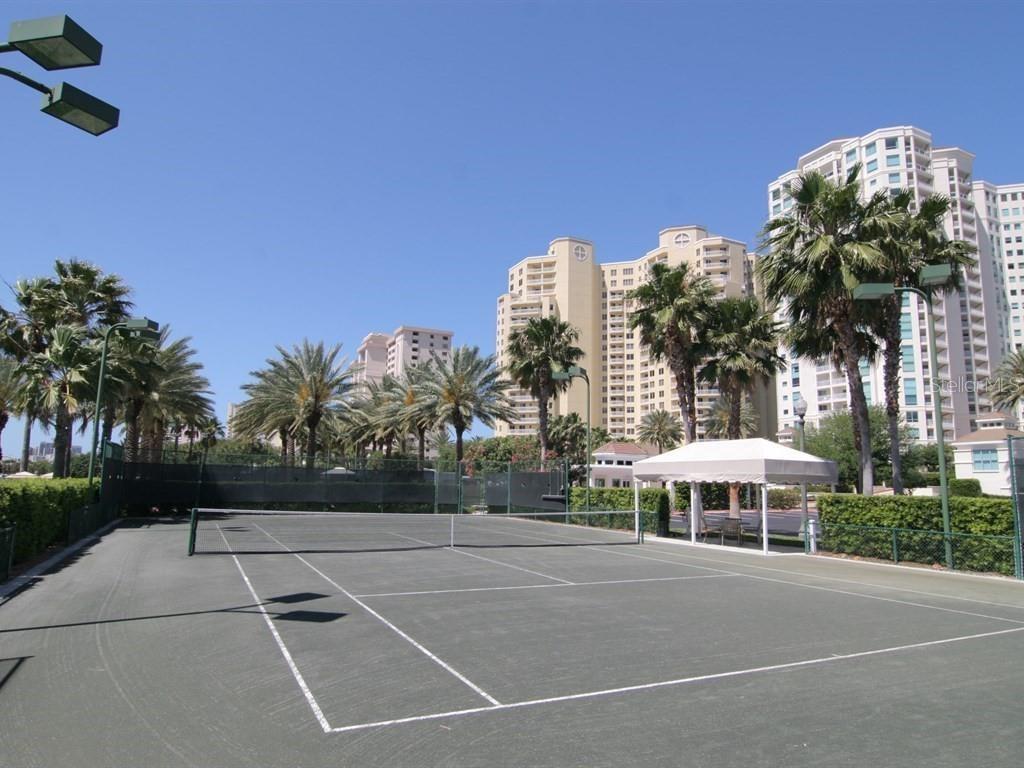 1180 GULF BLVD #906, CLEARWATER BEACH, FL, 33767