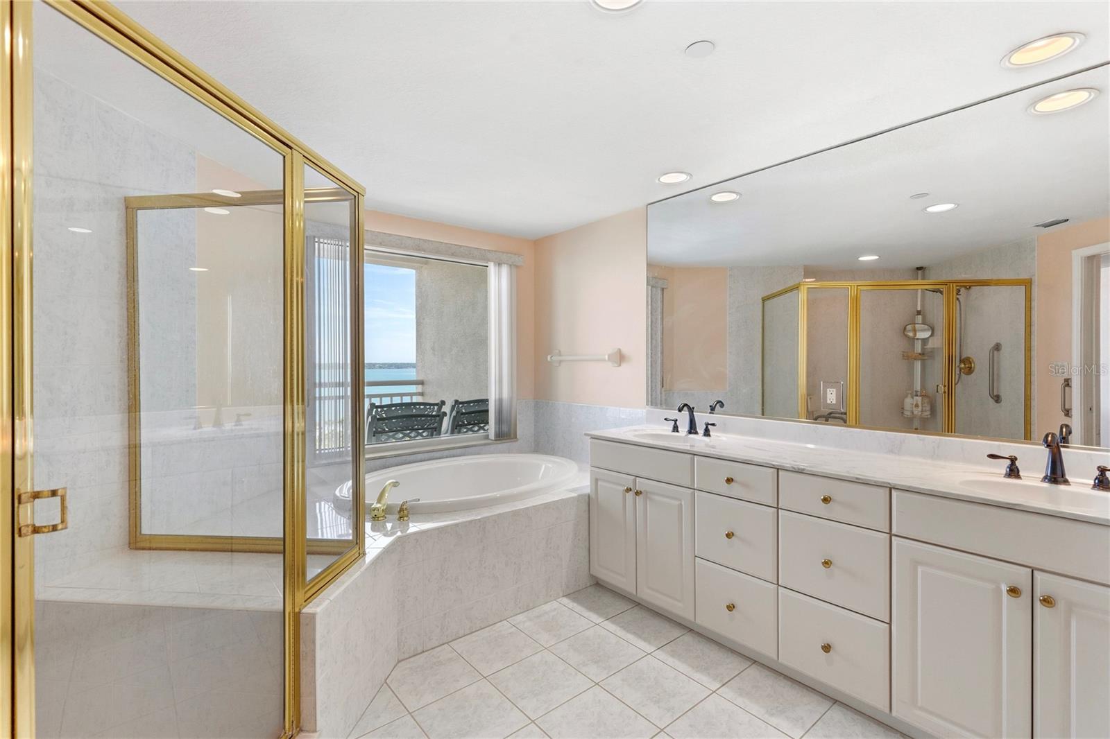 1180 GULF BLVD #906, CLEARWATER BEACH, FL, 33767