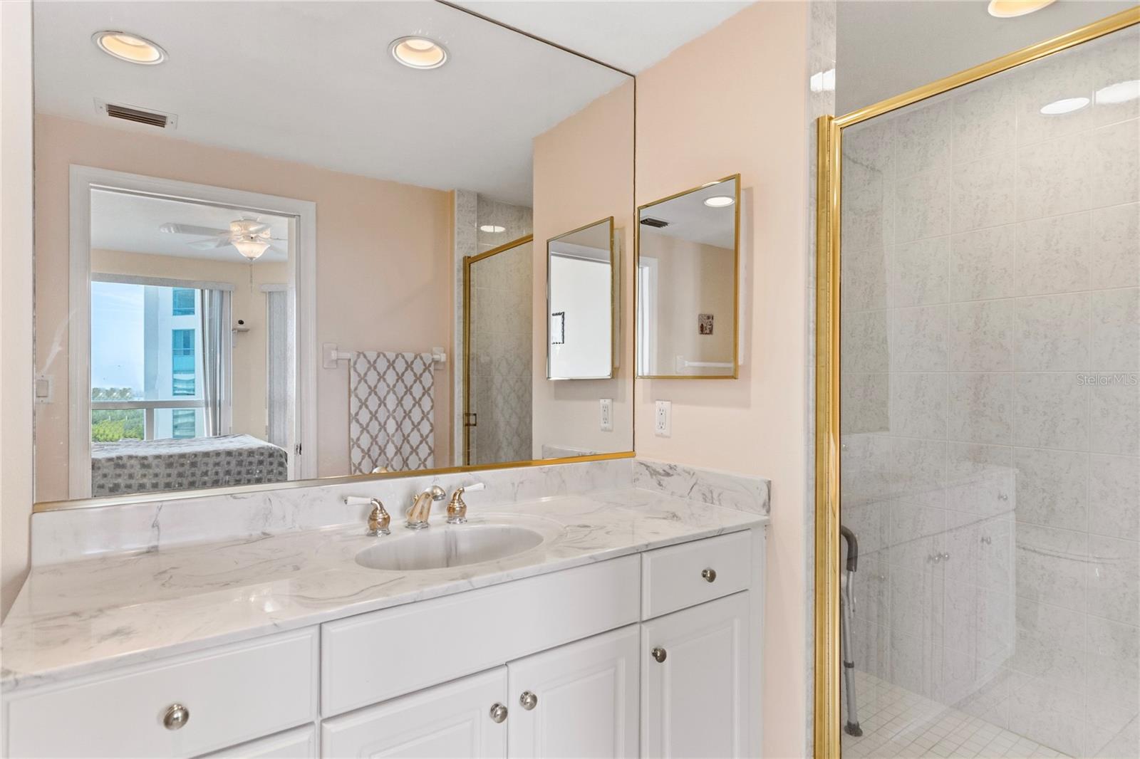 1180 GULF BLVD #906, CLEARWATER BEACH, FL, 33767