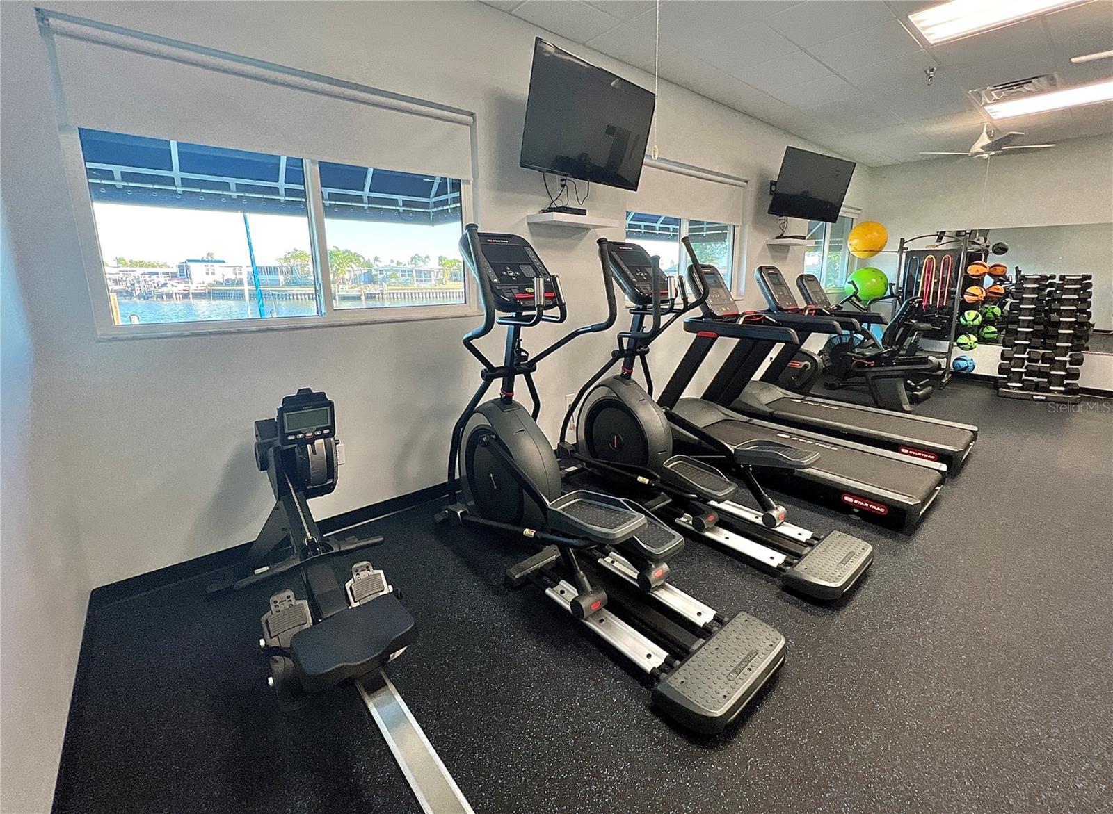 7028 MOUNT JUPITER DR NE #601, ST PETERSBURG, FL, 33702