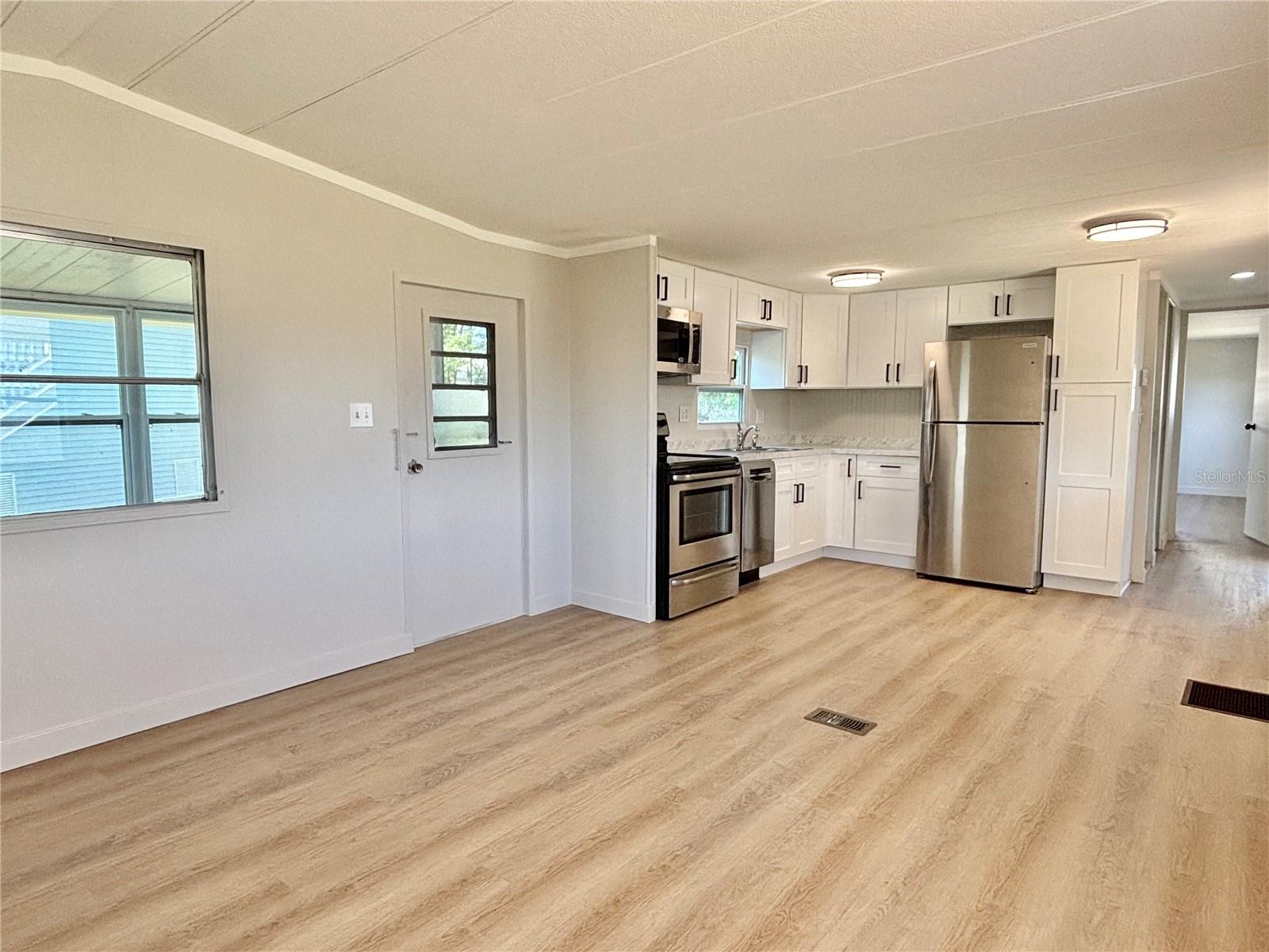 7028 MOUNT JUPITER DR NE #601, ST PETERSBURG, FL, 33702