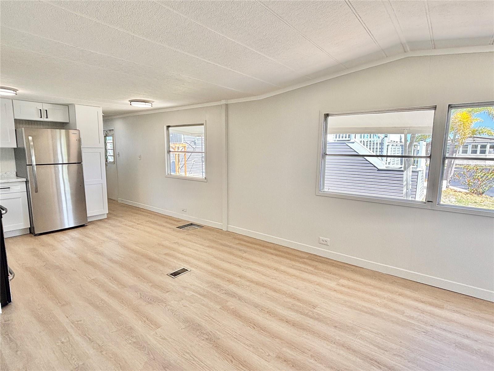 7028 MOUNT JUPITER DR NE #601, ST PETERSBURG, FL, 33702