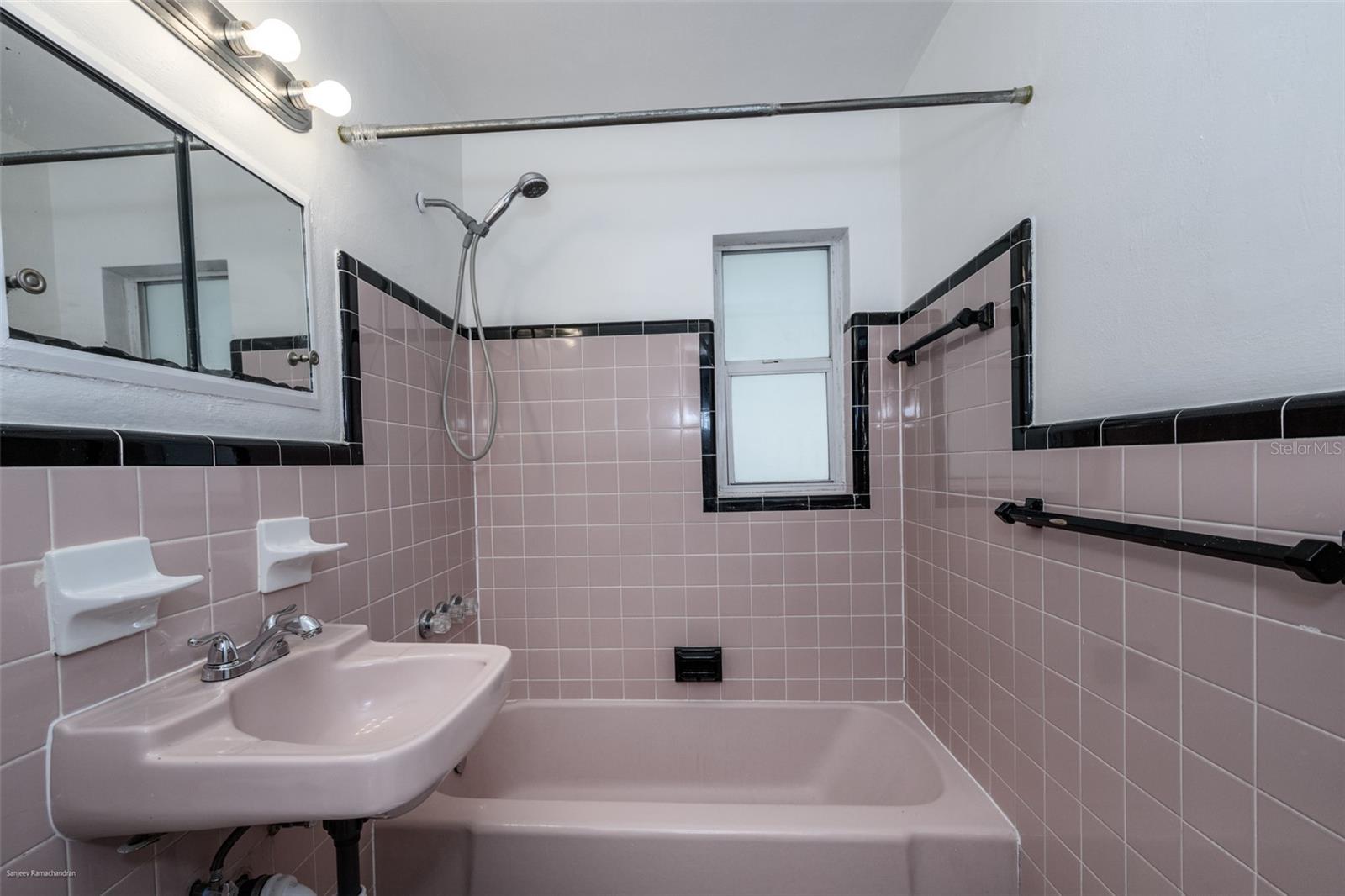 510 SHARON CIR, PORT CHARLOTTE, FL, 33952