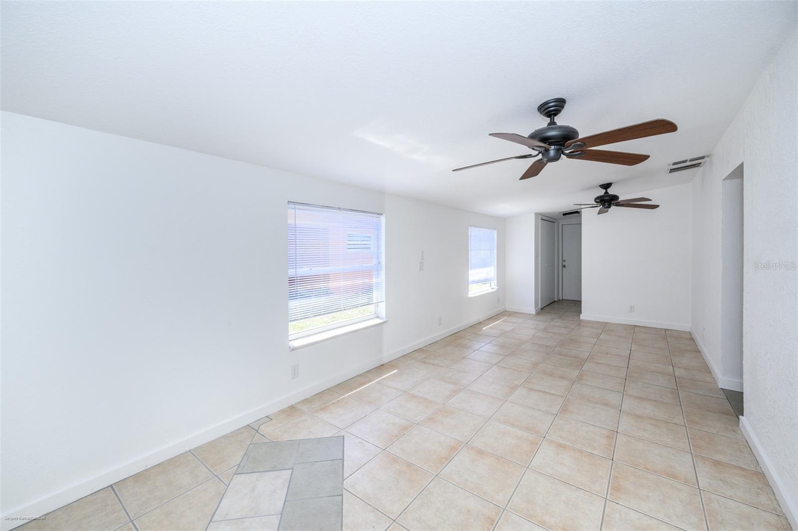 510 SHARON CIR, PORT CHARLOTTE, FL, 33952