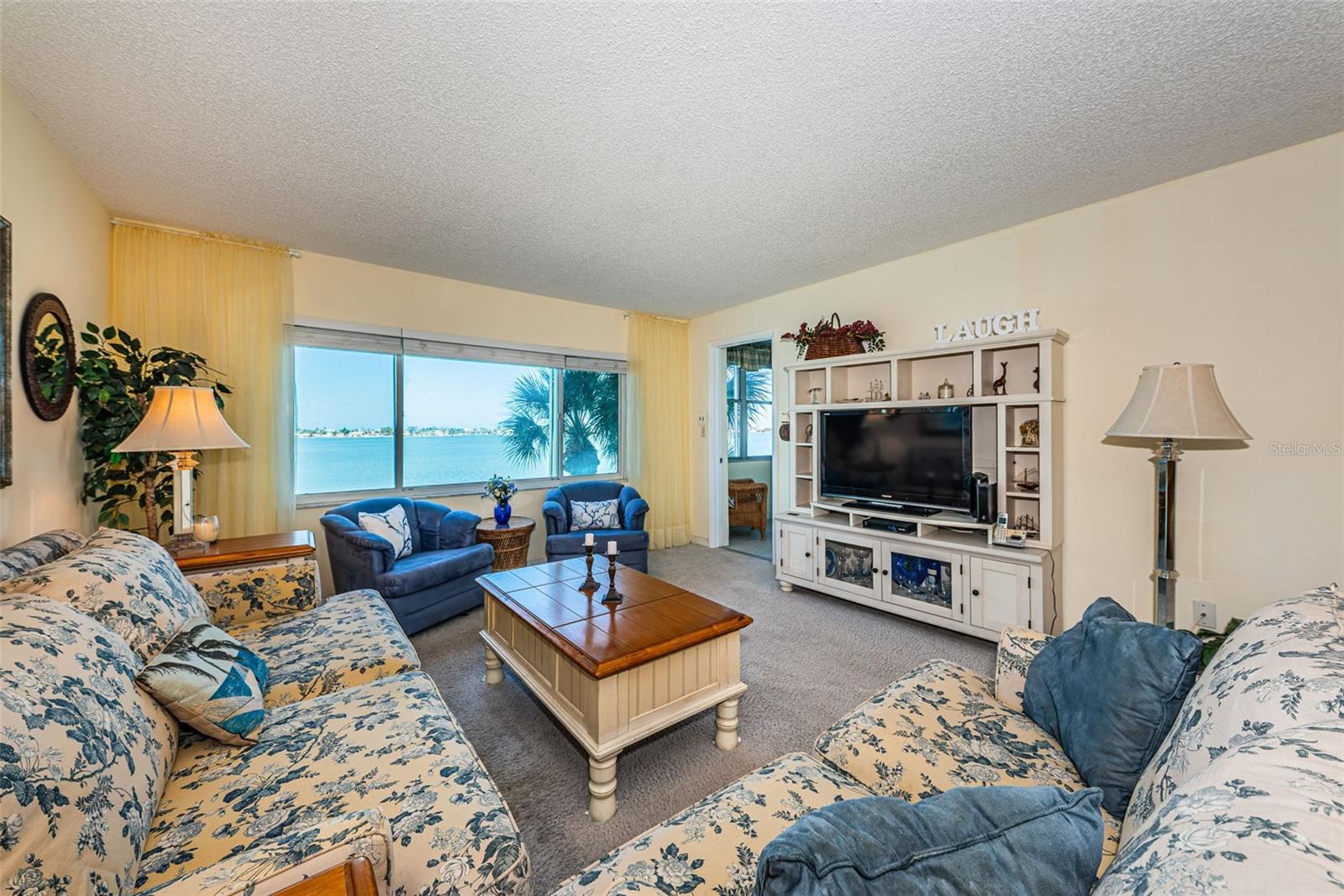 4750 COVE CIR #303, ST PETERSBURG, FL, 33708
