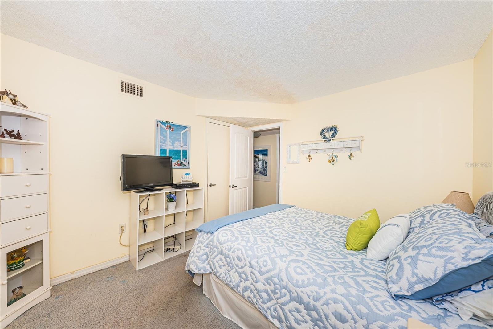 4750 COVE CIR #303, ST PETERSBURG, FL, 33708
