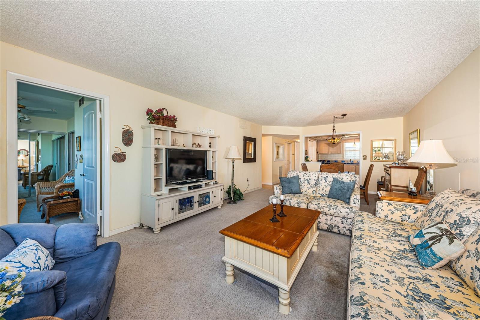 4750 COVE CIR #303, ST PETERSBURG, FL, 33708