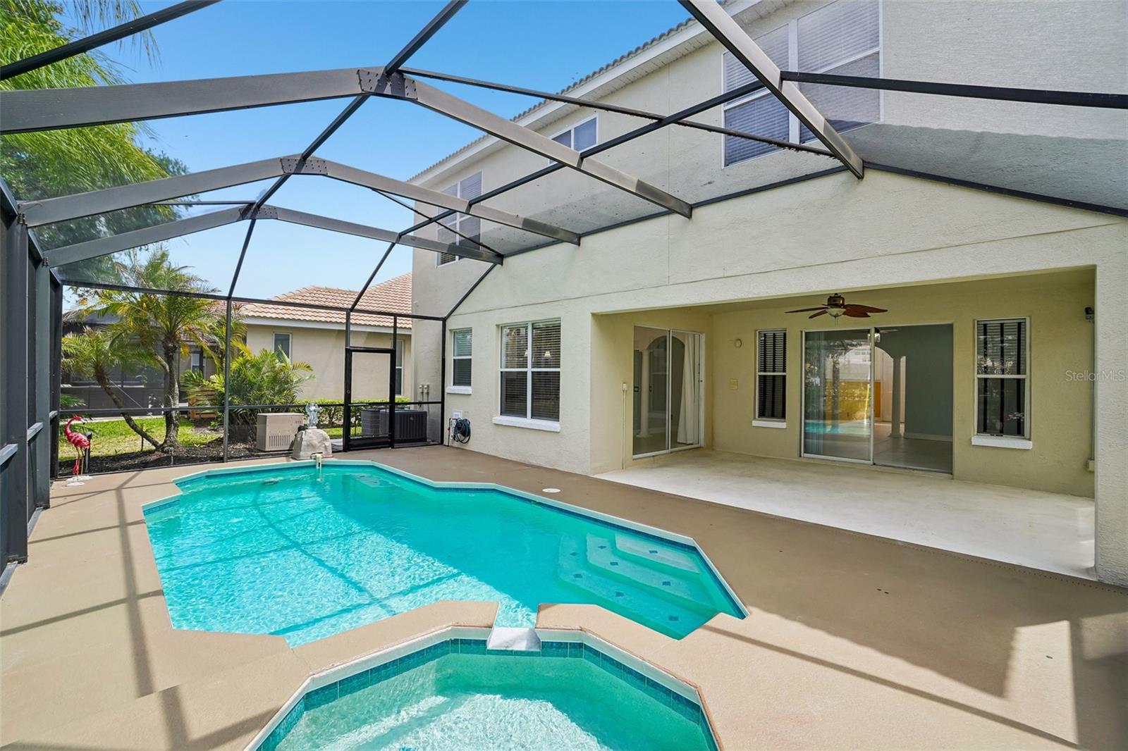 18032 MALAKAI ISLE DR, TAMPA, FL, 33647