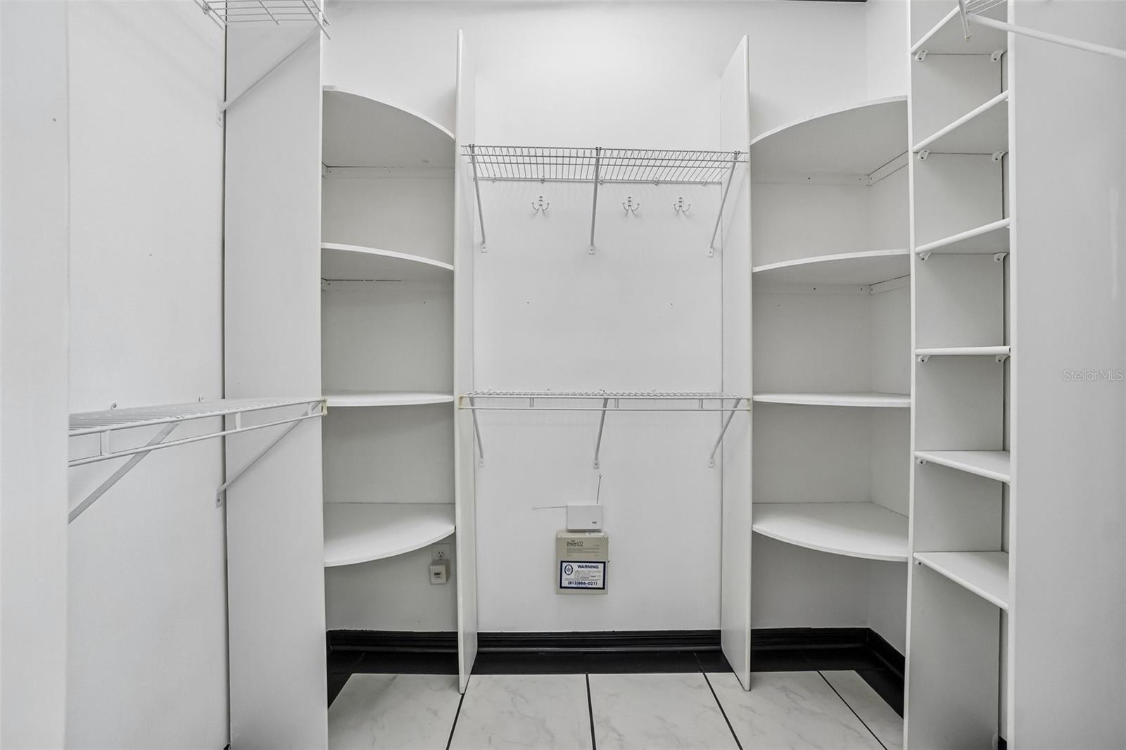 18032 MALAKAI ISLE DR, TAMPA, FL, 33647