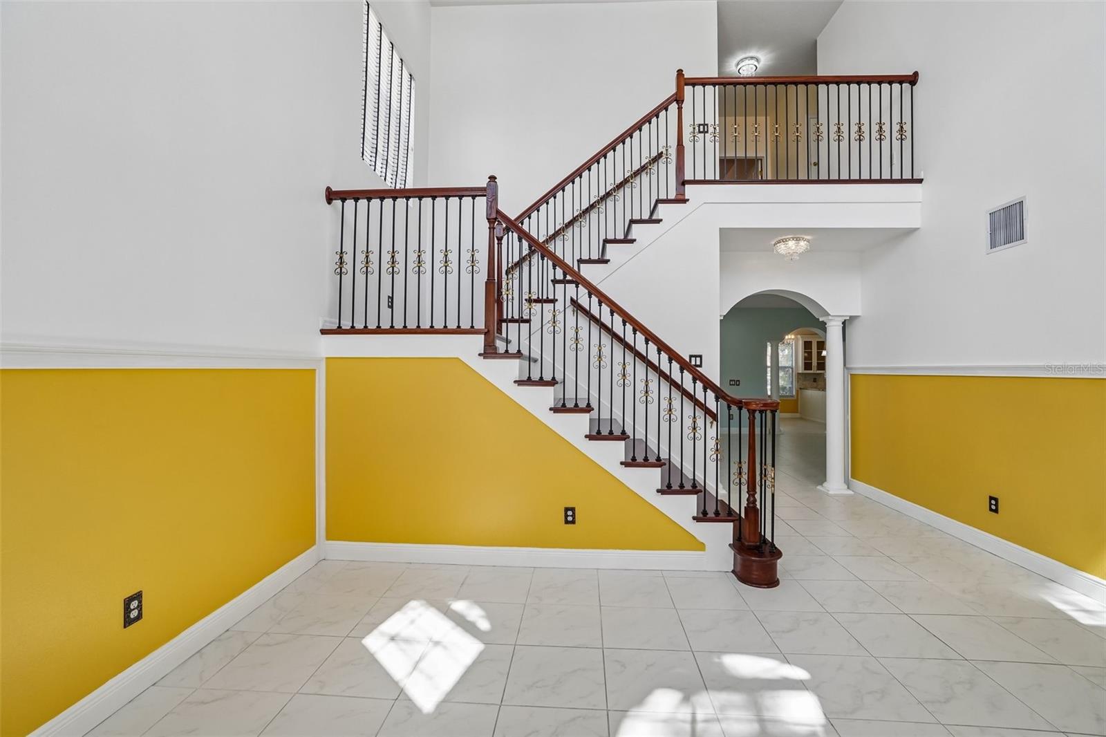 18032 MALAKAI ISLE DR, TAMPA, FL, 33647