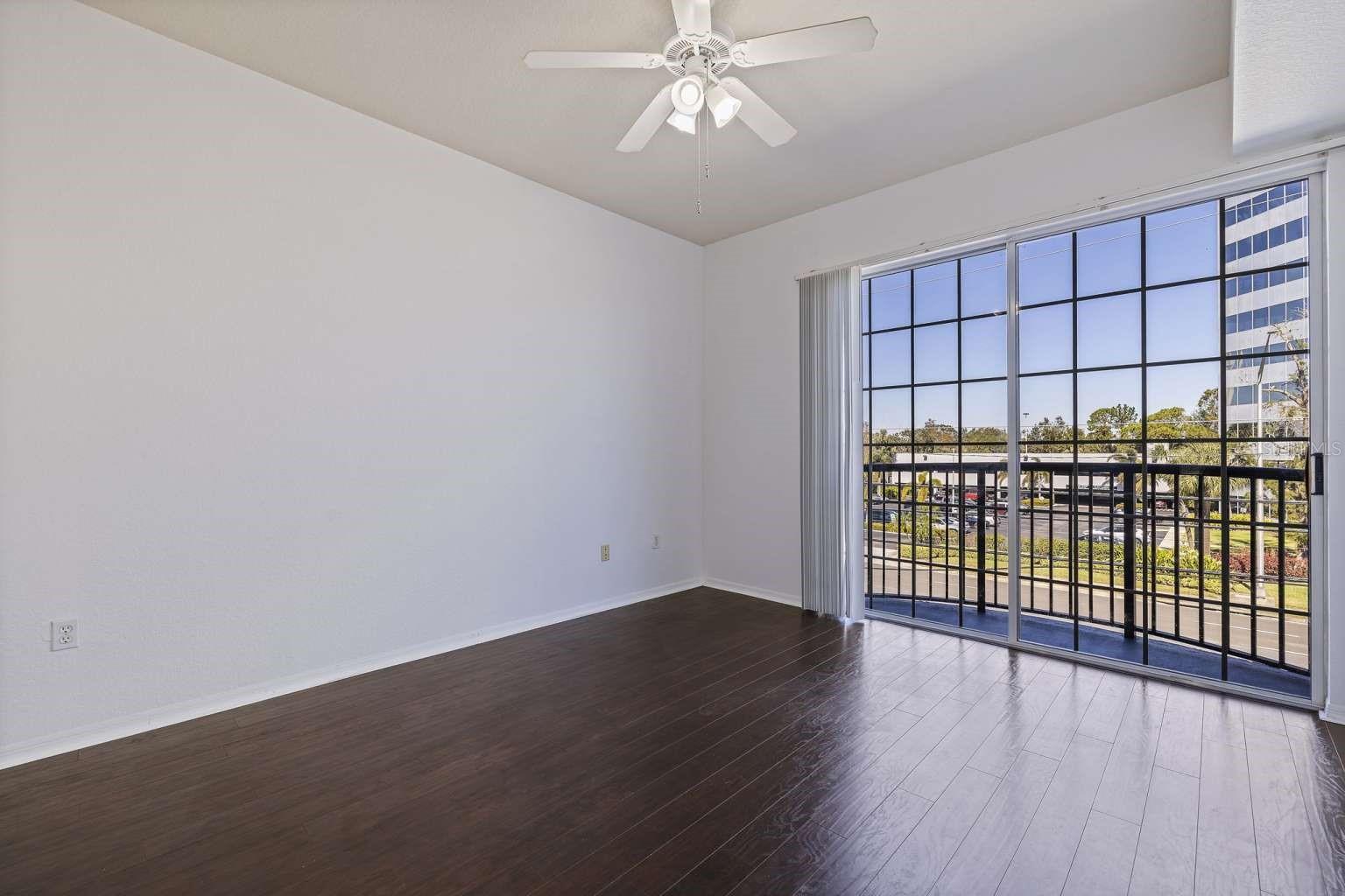 5252 W KENNEDY BLVD, TAMPA, FL, 33609