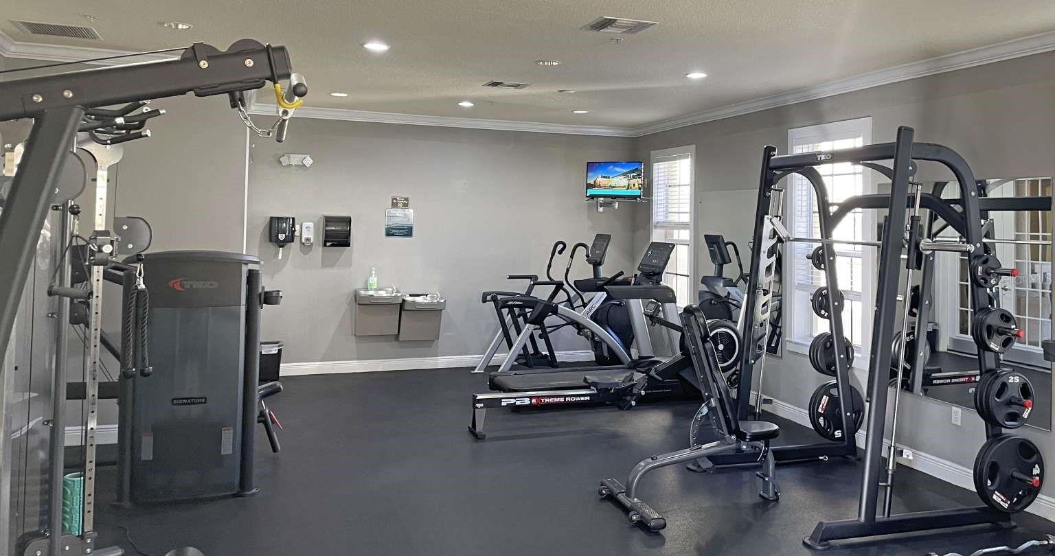 5252 W KENNEDY BLVD, TAMPA, FL, 33609
