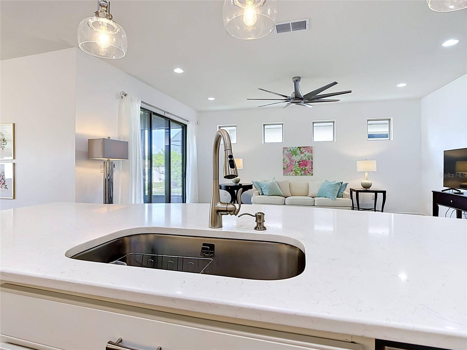 217 MONTORO LN, DAVENPORT, FL, 33837