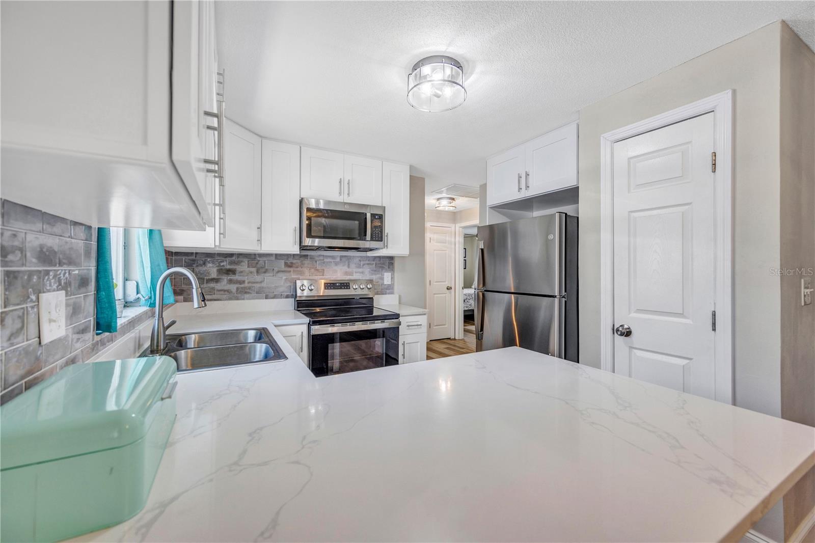 2155 EDYTHE DR, DUNEDIN, FL, 34698
