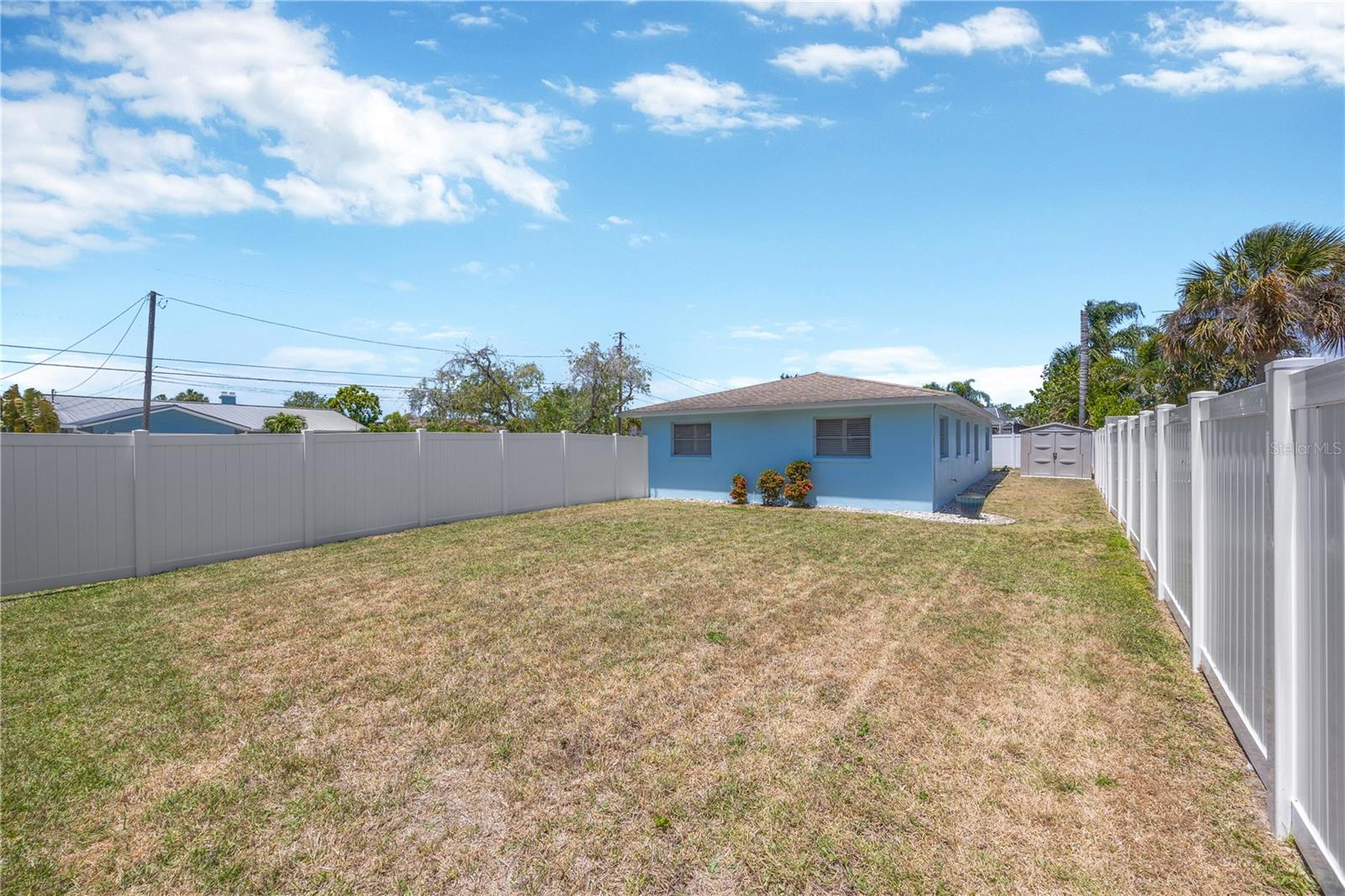 2155 EDYTHE DR, DUNEDIN, FL, 34698