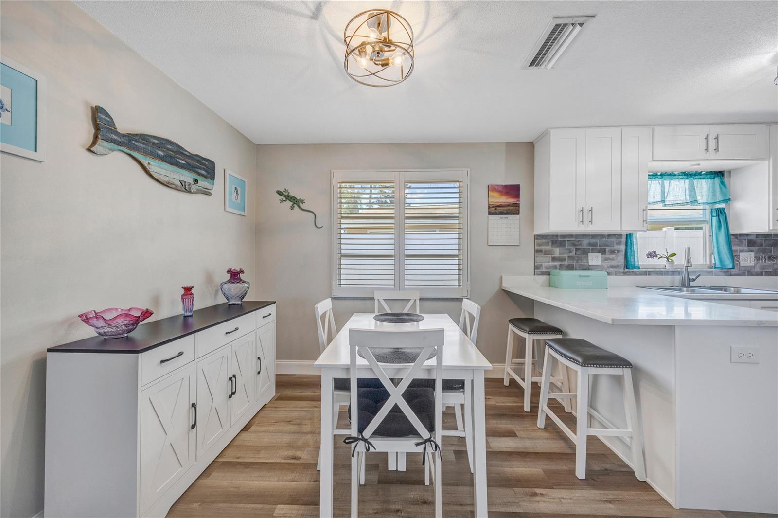 2155 EDYTHE DR, DUNEDIN, FL, 34698