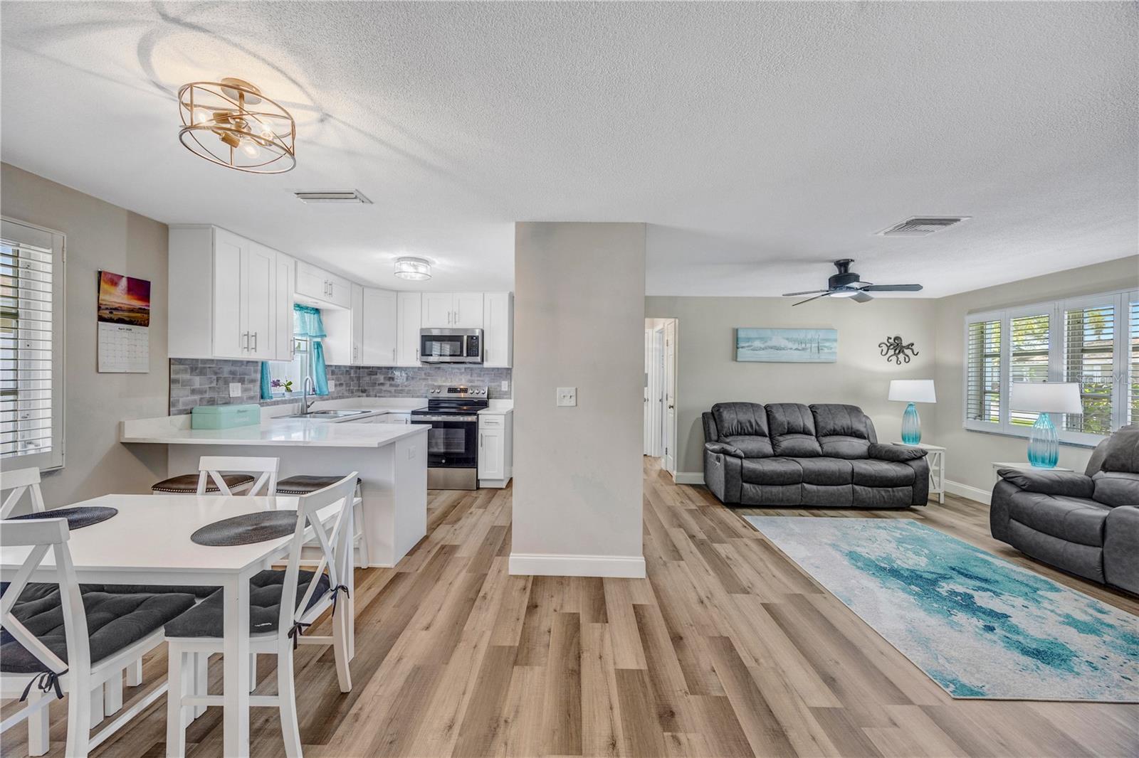 2155 EDYTHE DR, DUNEDIN, FL, 34698