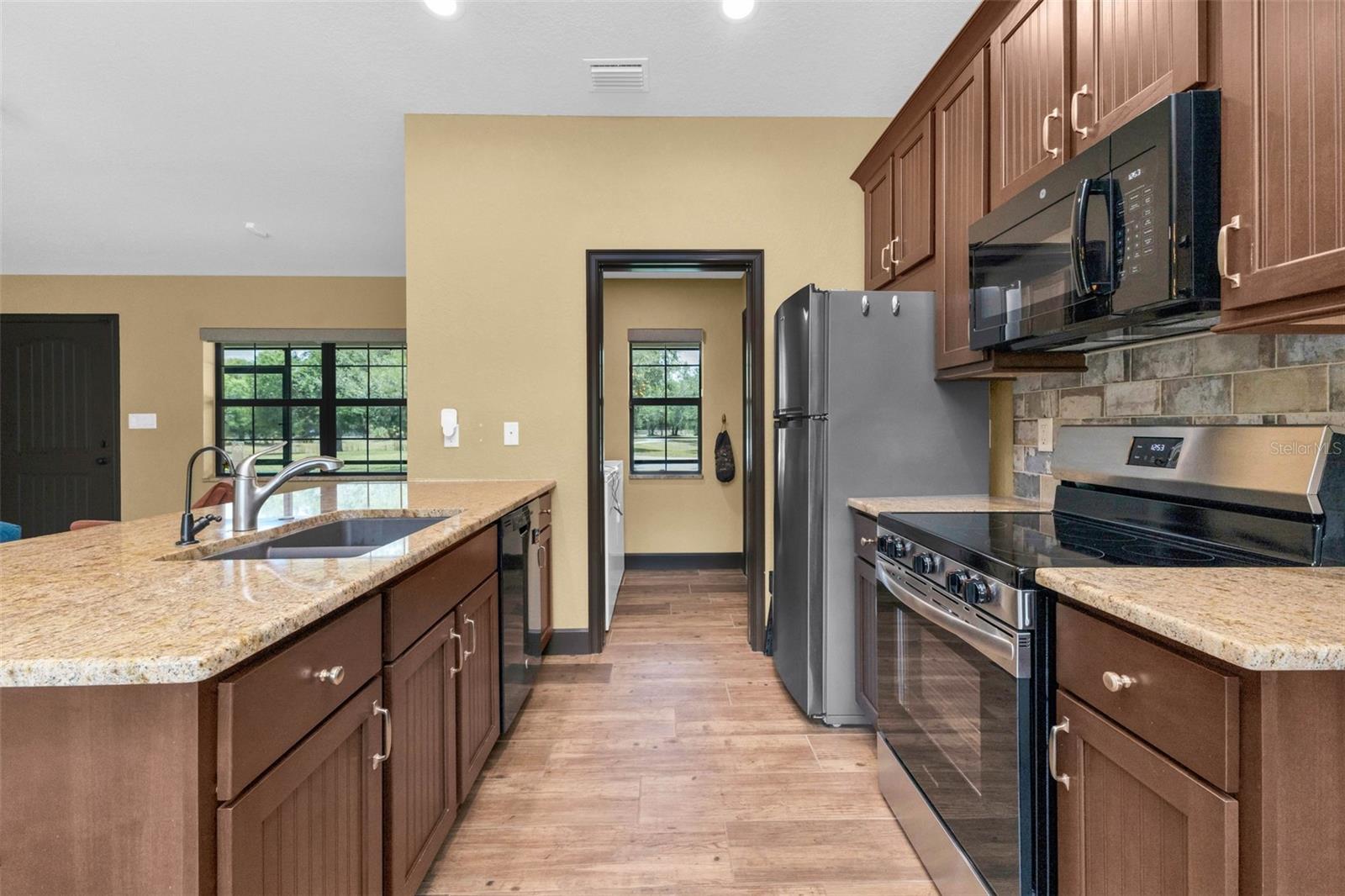 24549 TANGERINE AVE, PORT CHARLOTTE, FL, 33980