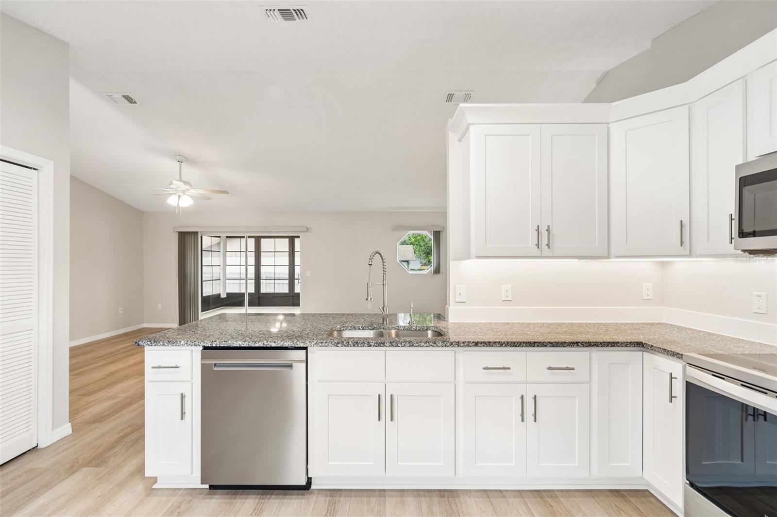 8031 GABRIEL DR, PORT RICHEY, FL, 34668