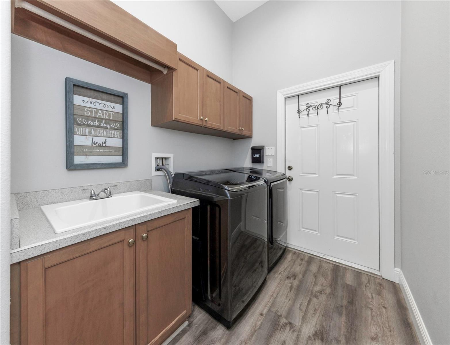 3716 JANUS WAY, PALM HARBOR, FL, 34685