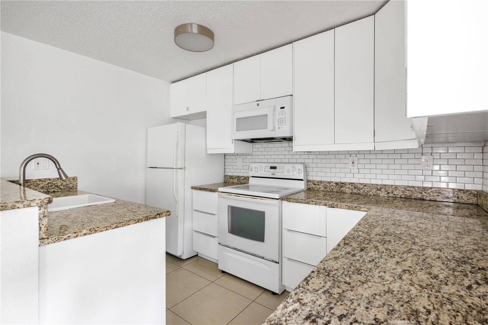 1831 BOUGH AVE #1, CLEARWATER, FL, 33760