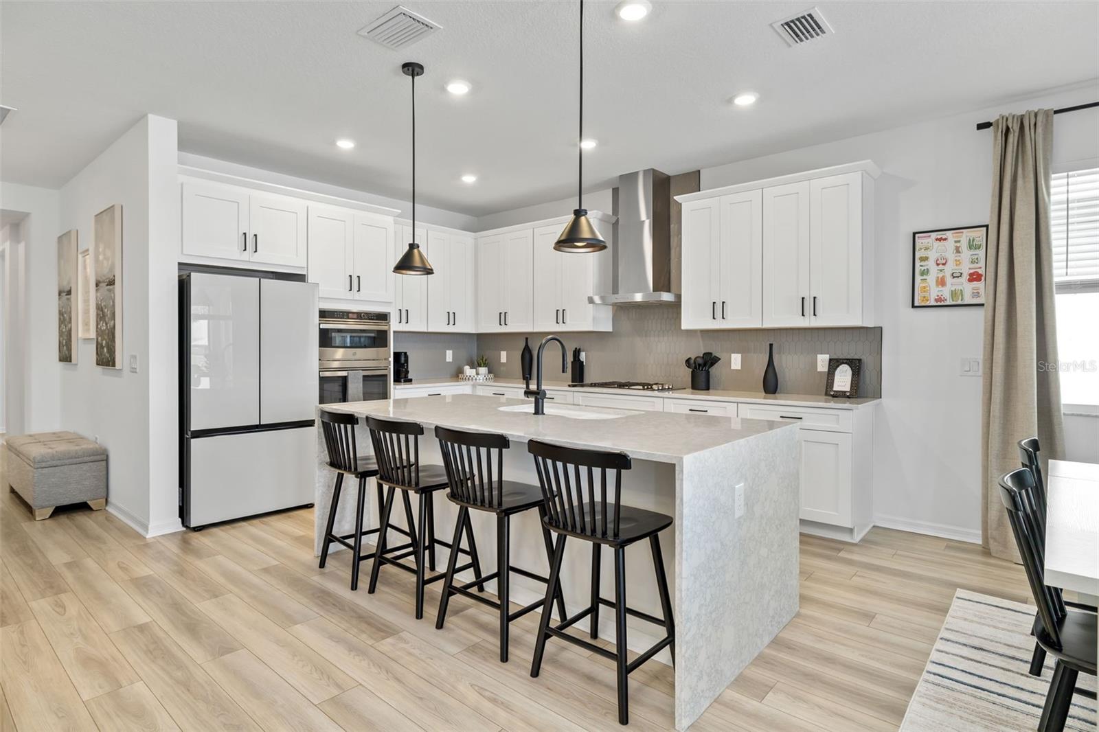 17237 SAVORY MIST CIR, BRADENTON, FL, 34211