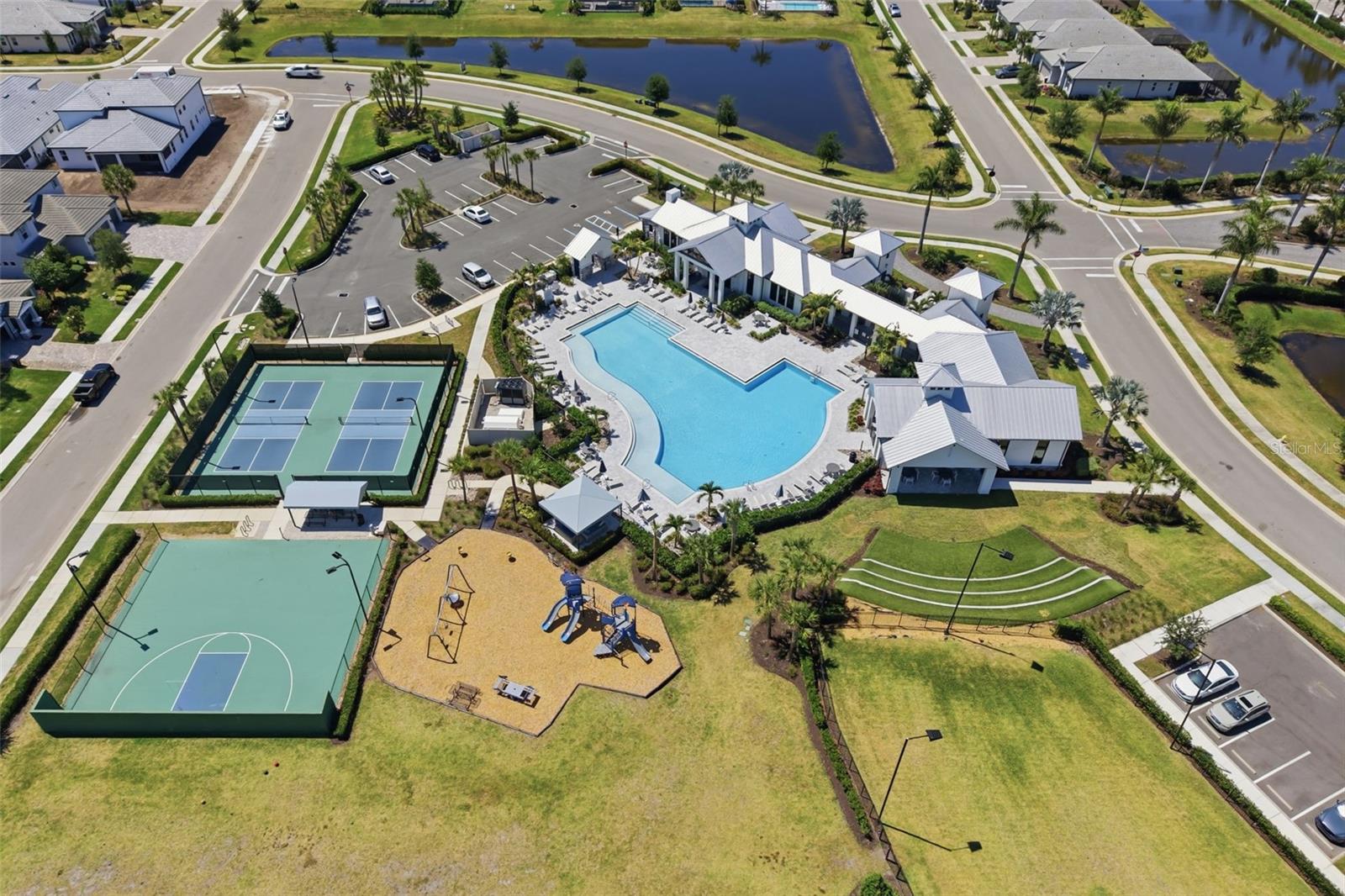 17237 SAVORY MIST CIR, BRADENTON, FL, 34211