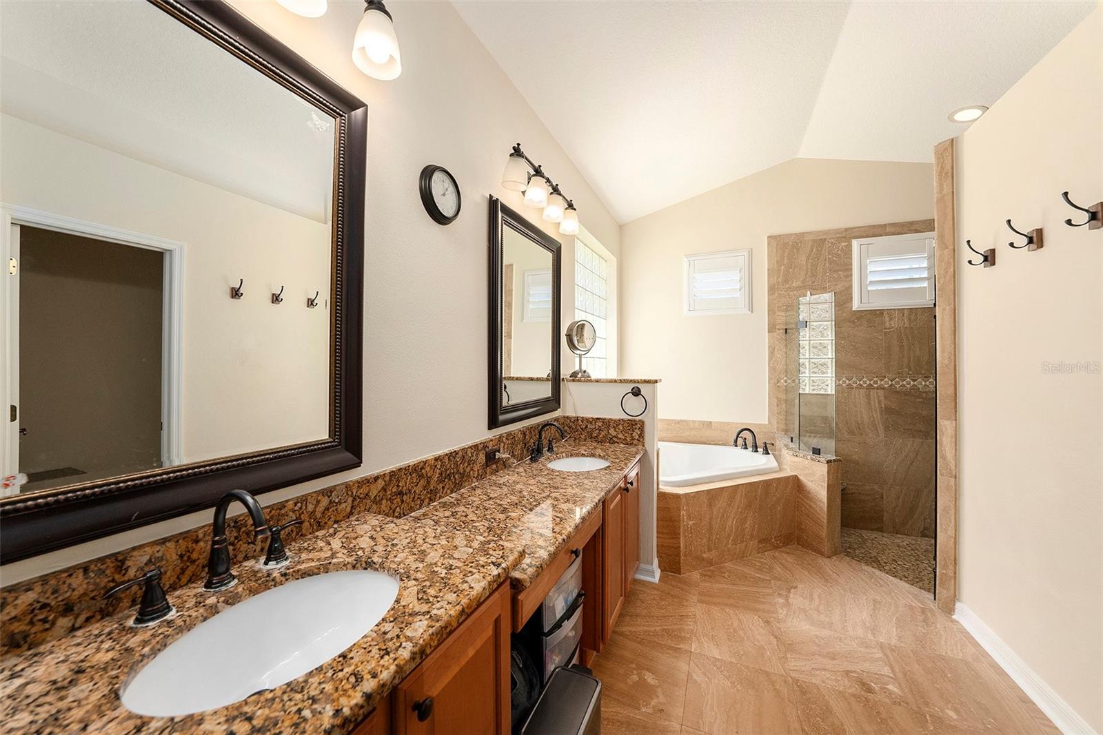 WEST MEADOWS PRCLS 21 & 22, TAMPA, FL, 33647