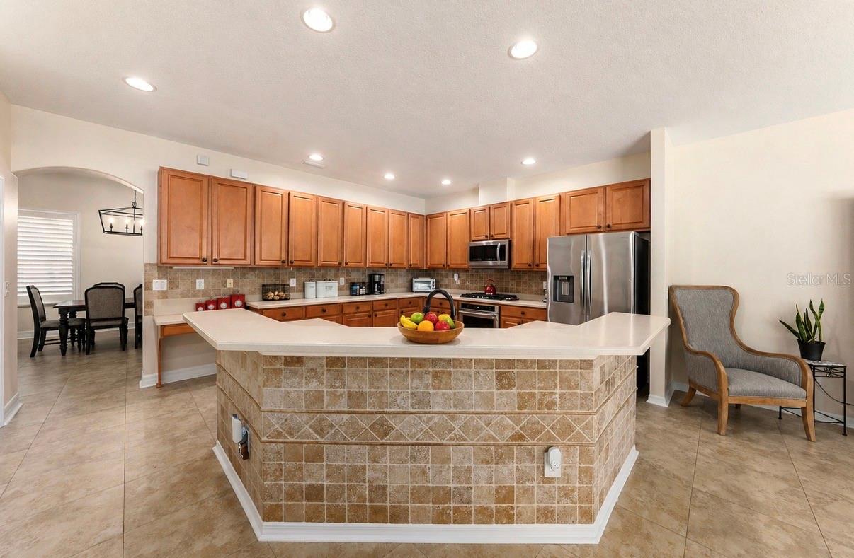 WEST MEADOWS PRCLS 21 & 22, TAMPA, FL, 33647
