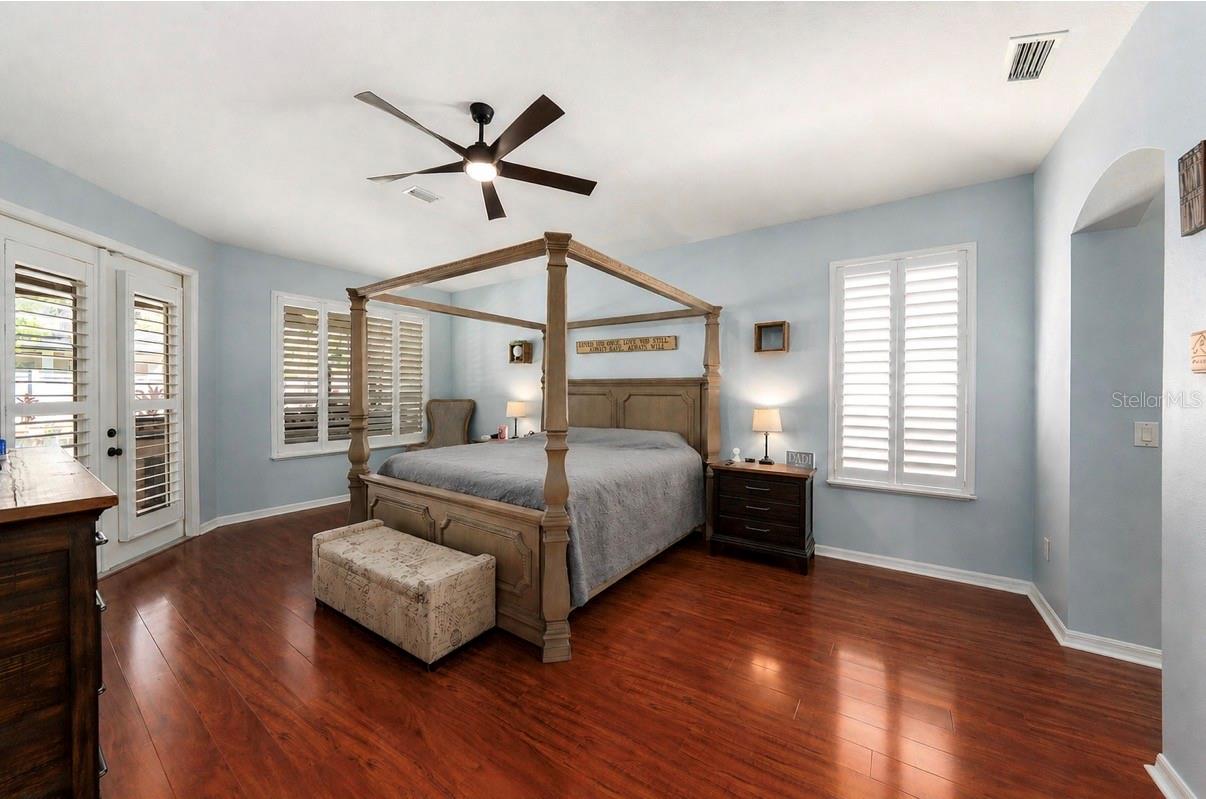 WEST MEADOWS PRCLS 21 & 22, TAMPA, FL, 33647