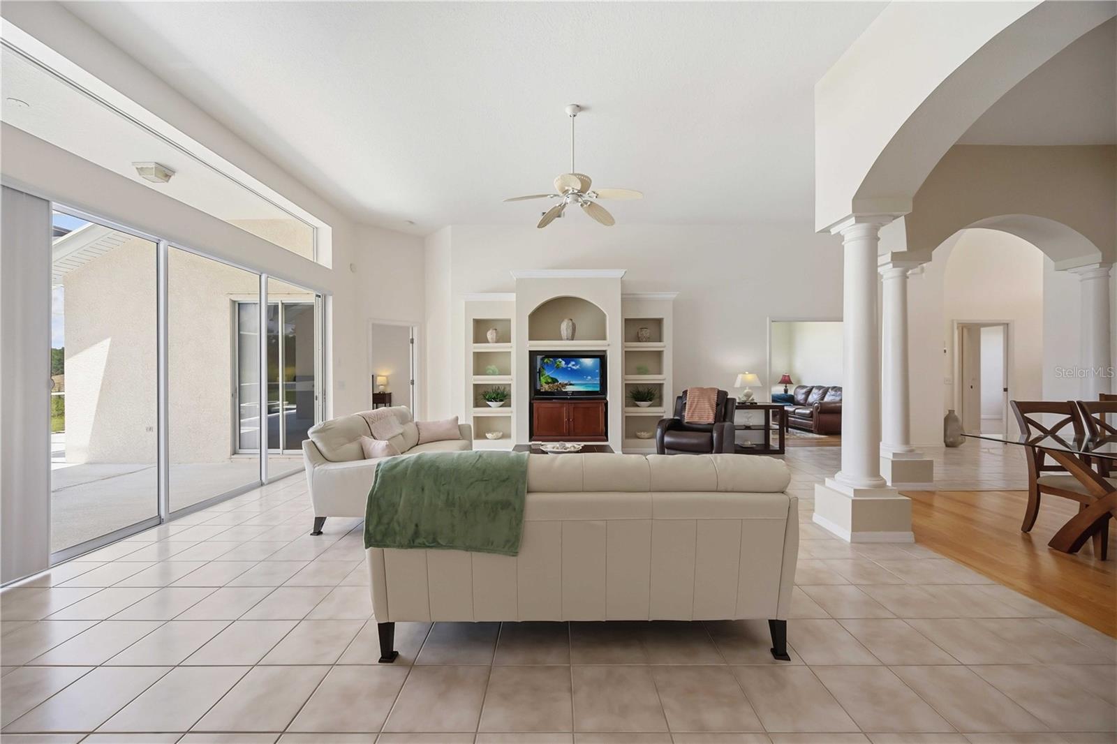 7740 CASTLEISLAND DR, SARASOTA, FL, 34240