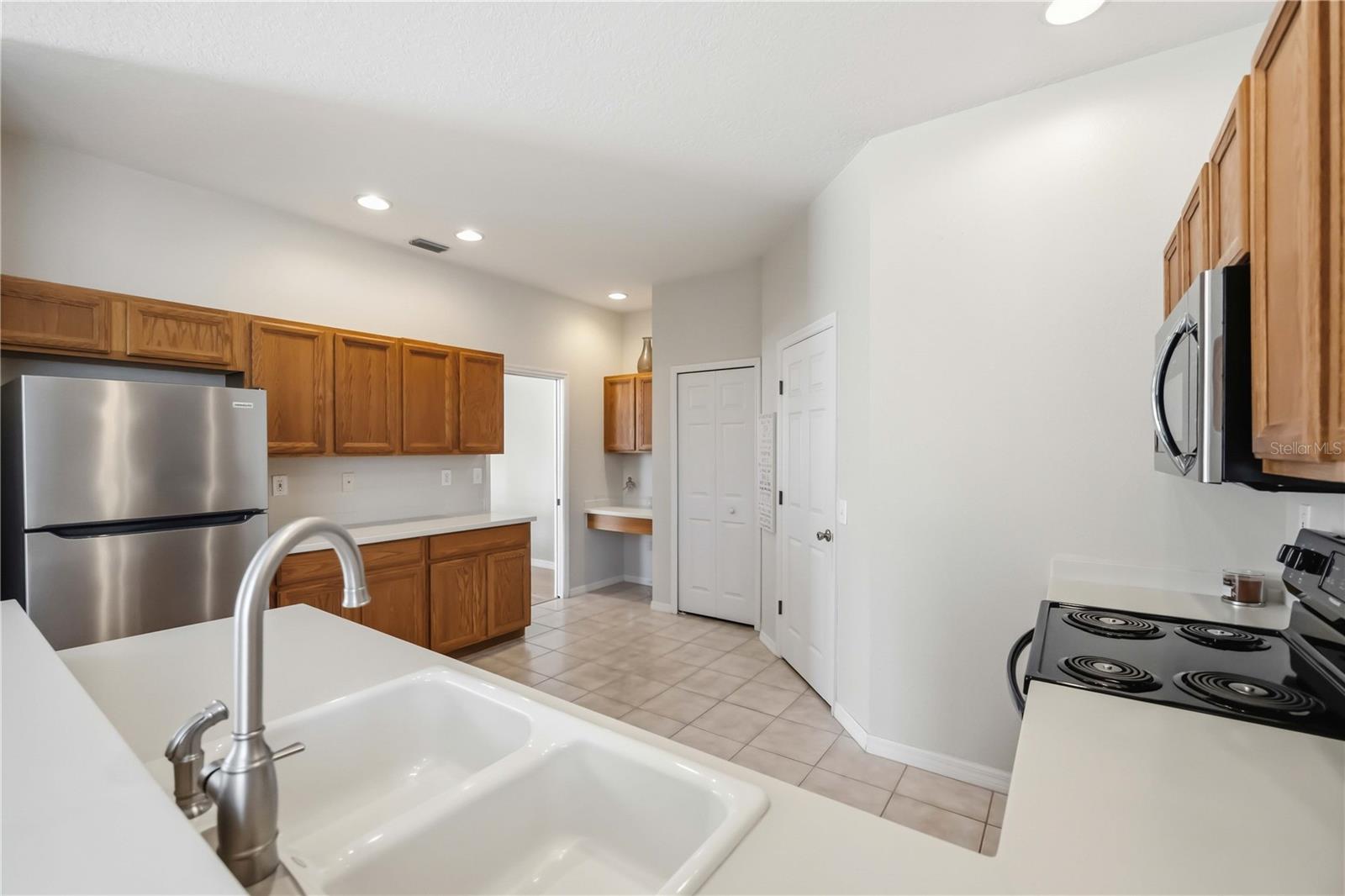 7740 CASTLEISLAND DR, SARASOTA, FL, 34240