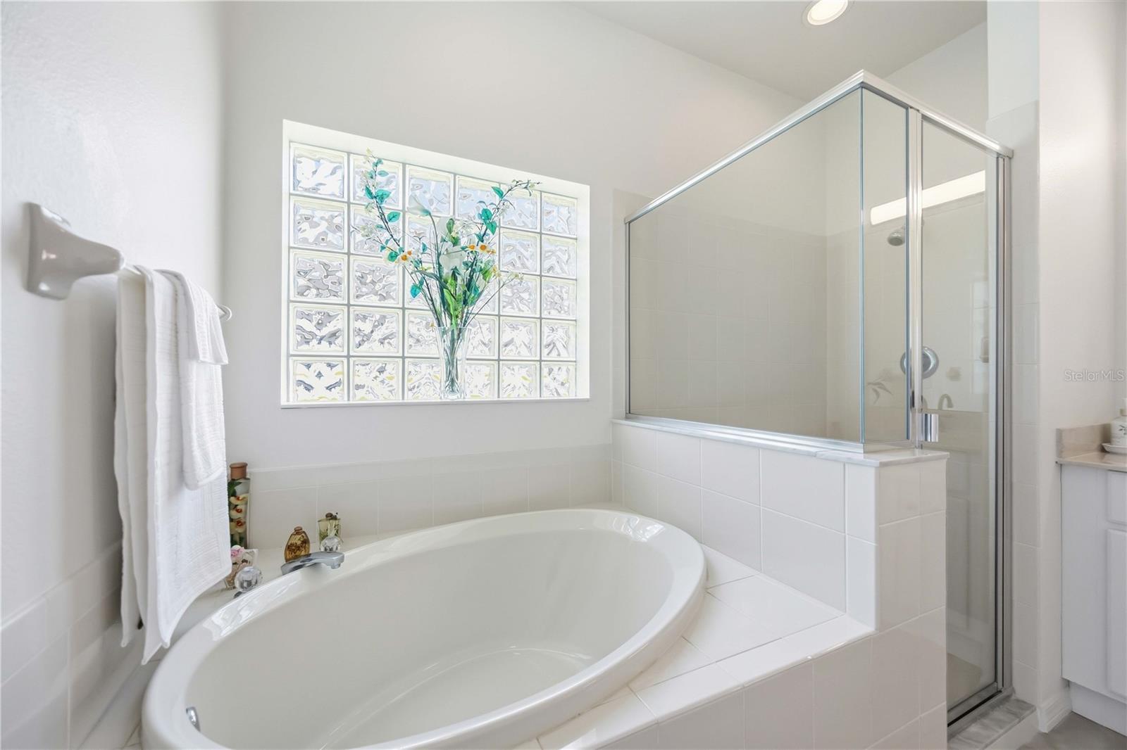 7740 CASTLEISLAND DR, SARASOTA, FL, 34240