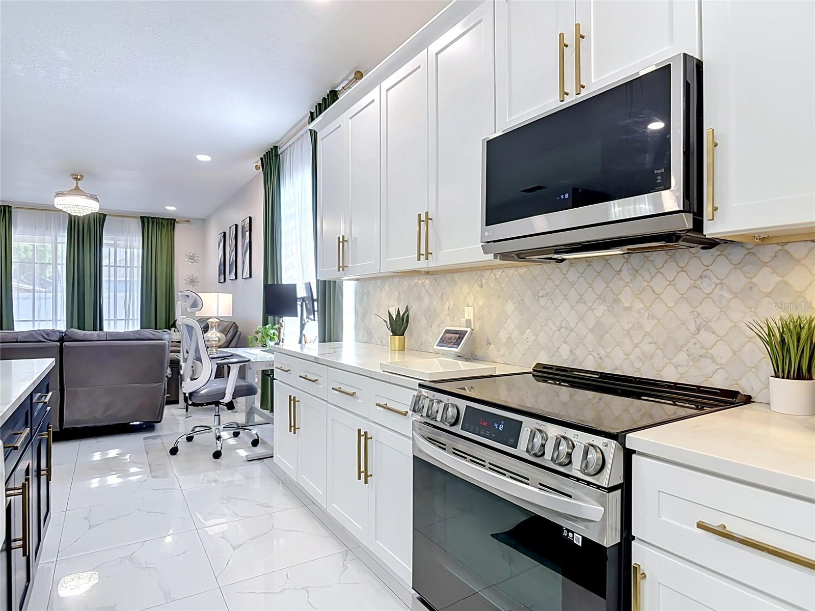 168 BRADWICK CIR, DEBARY, FL, 32713