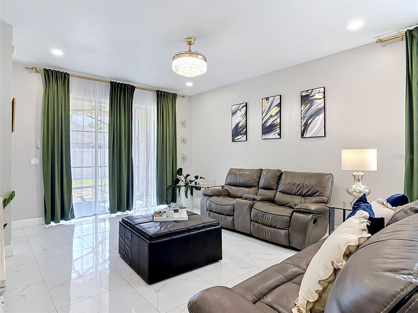 168 BRADWICK CIR, DEBARY, FL, 32713