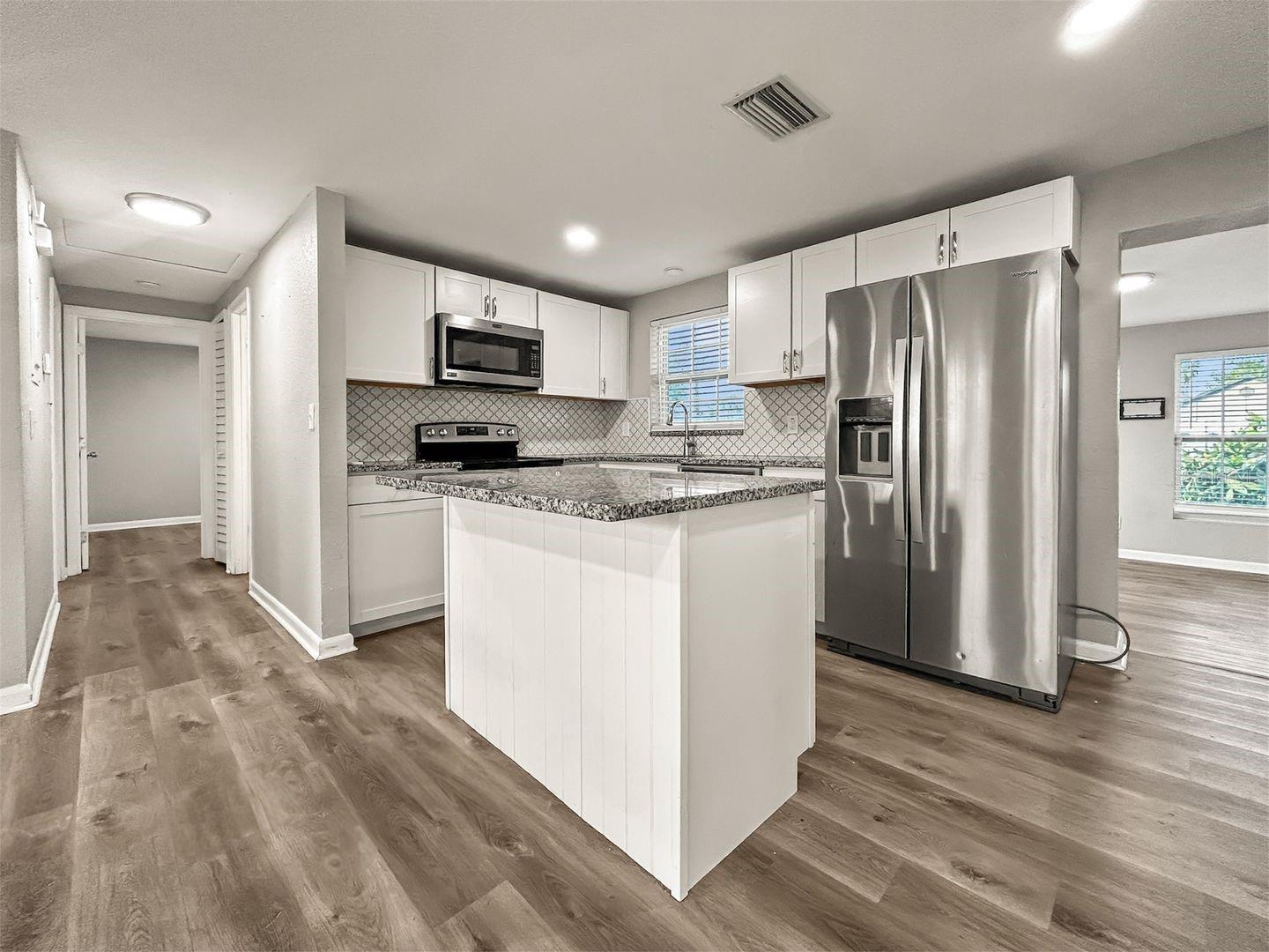 306 FLAMINGO DR, APOLLO BEACH, FL, 33572