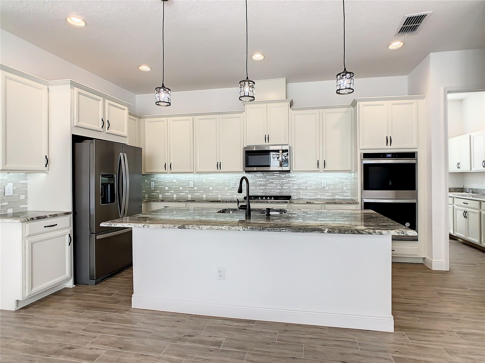 15705 VETTA DR, BELLA COLLINA, FL, 34756