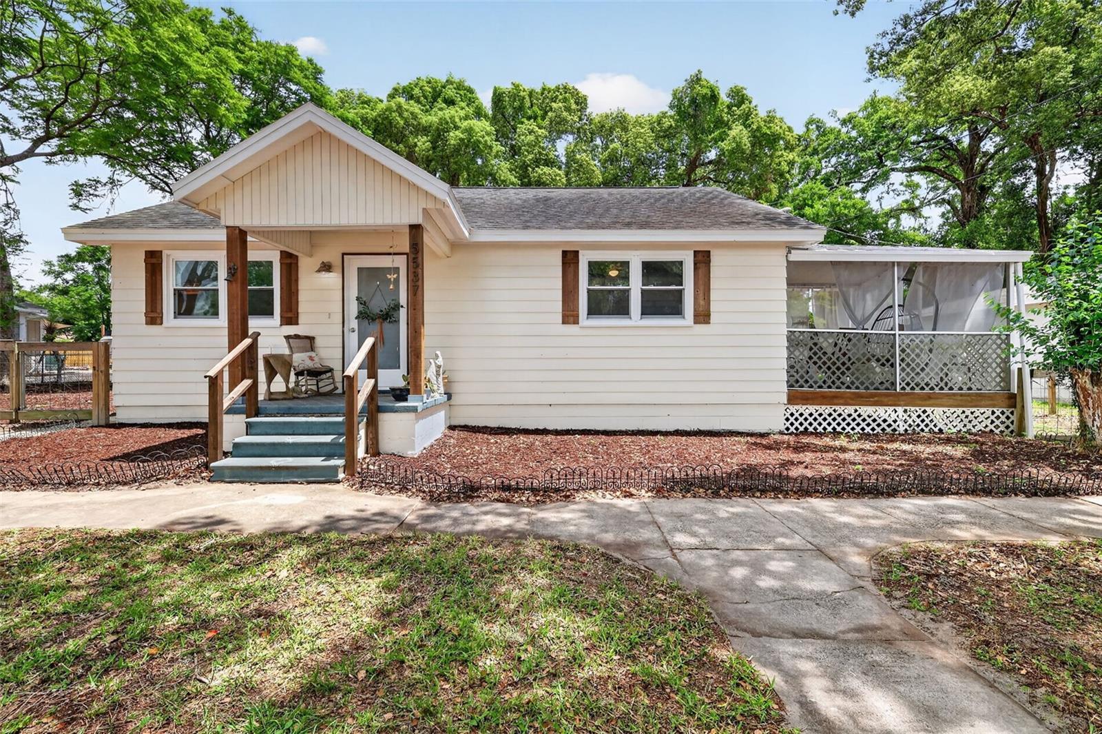 5537 LAKE ST, MOUNT DORA, FL, 32757