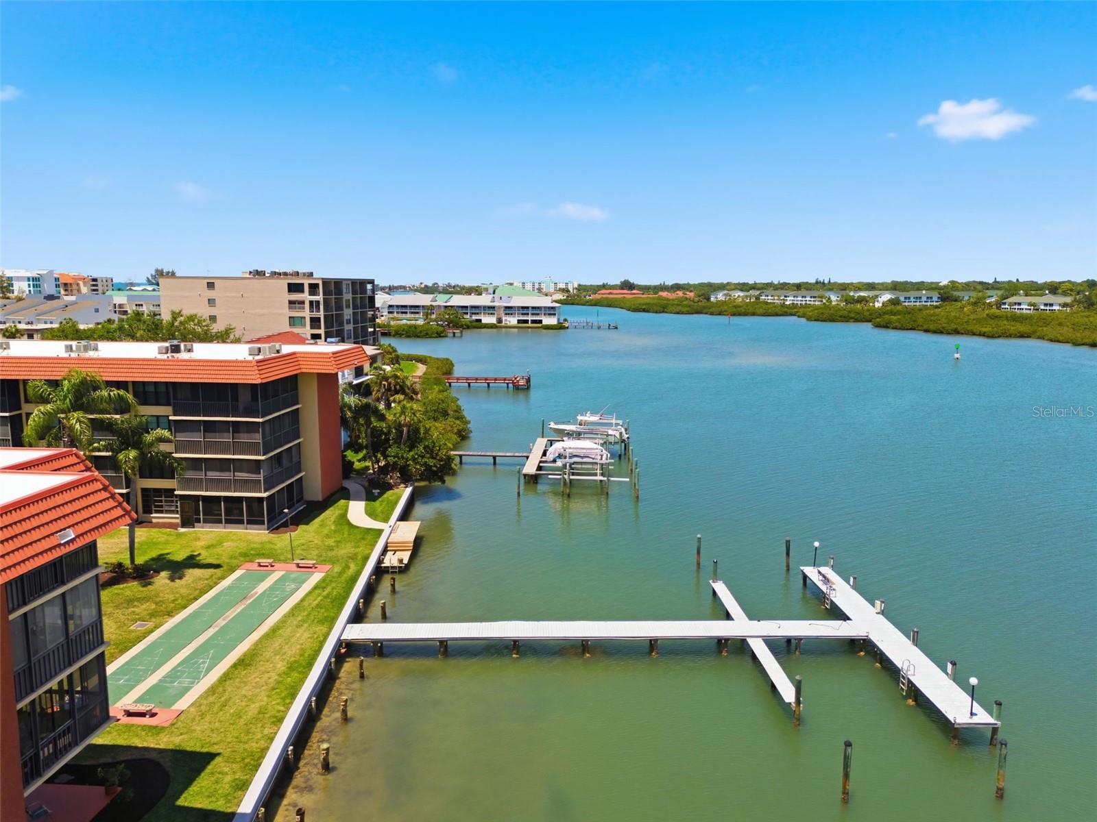 19701 GULF BLVD #417, INDIAN SHORES, FL, 33785
