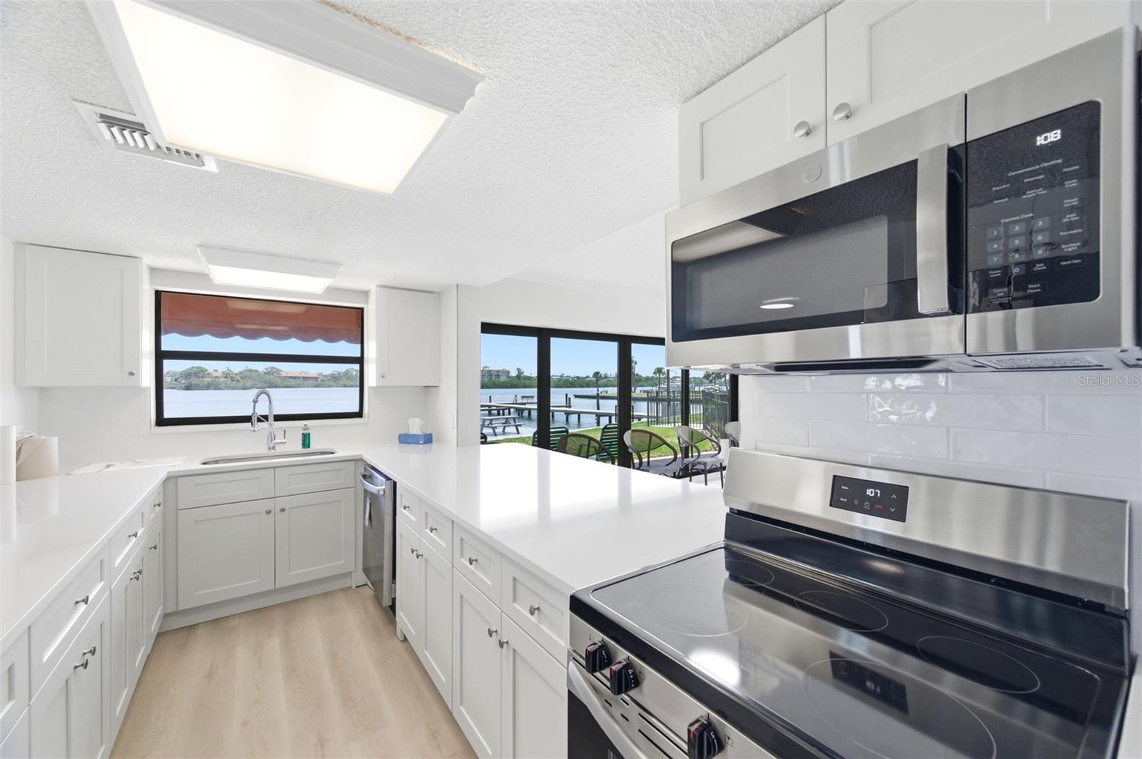 19701 GULF BLVD #417, INDIAN SHORES, FL, 33785