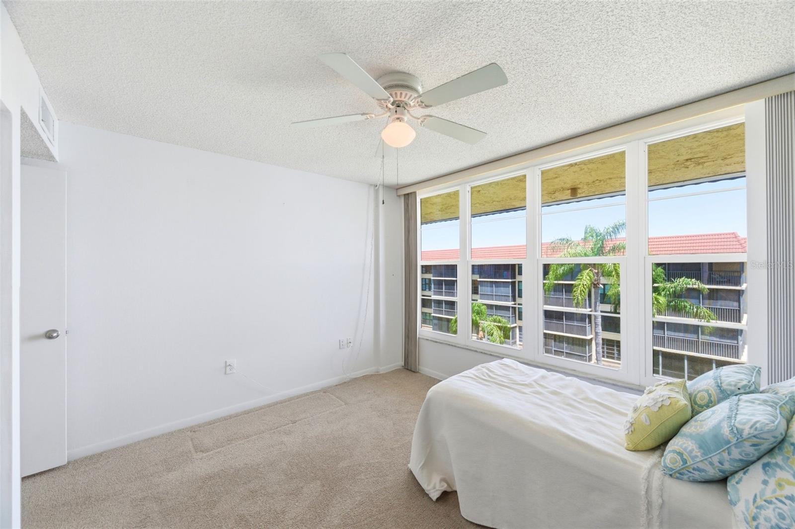 19701 GULF BLVD #417, INDIAN SHORES, FL, 33785