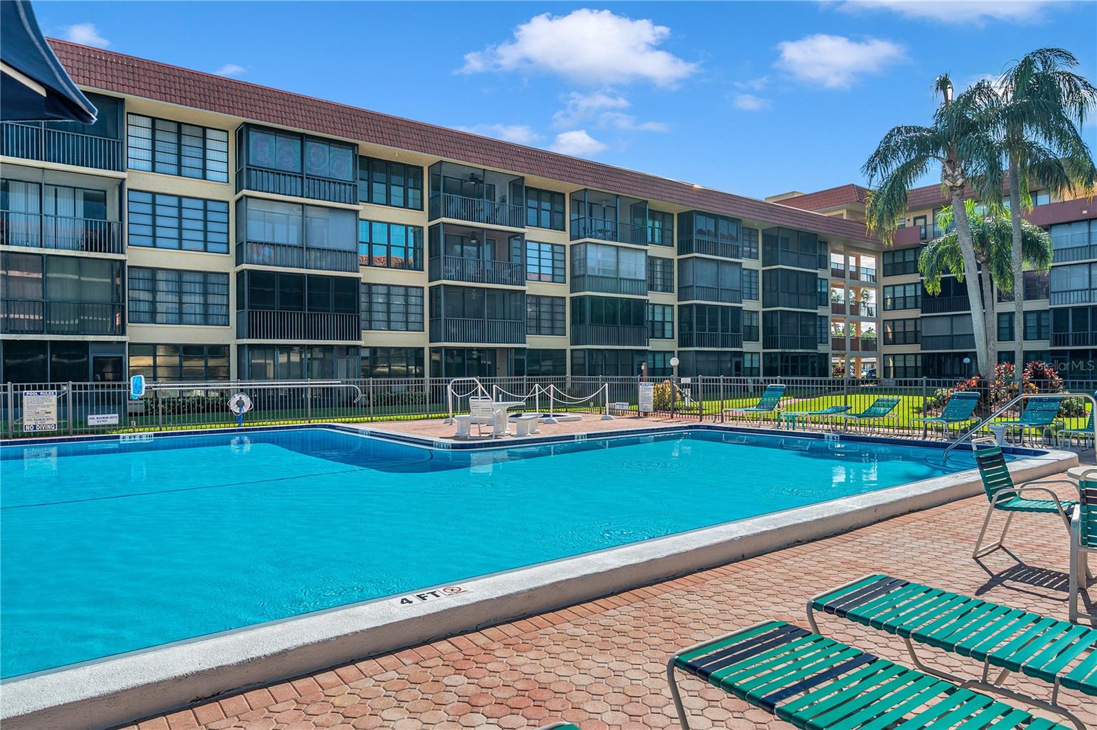 19701 GULF BLVD #417, INDIAN SHORES, FL, 33785