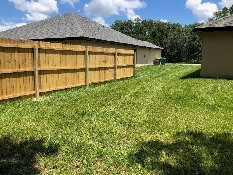 17121 THOMPSON AVE, PORT CHARLOTTE, FL, 33948