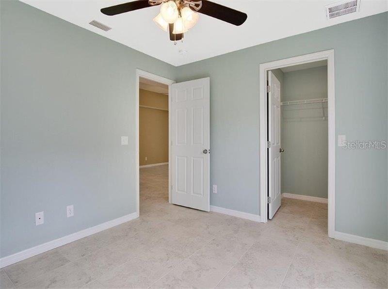17121 THOMPSON AVE, PORT CHARLOTTE, FL, 33948