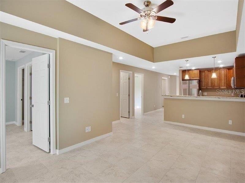 17121 THOMPSON AVE, PORT CHARLOTTE, FL, 33948