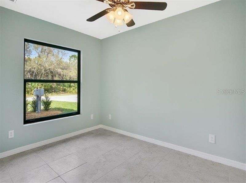 17121 THOMPSON AVE, PORT CHARLOTTE, FL, 33948