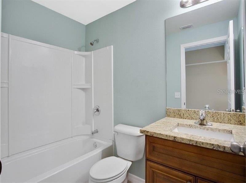 17121 THOMPSON AVE, PORT CHARLOTTE, FL, 33948