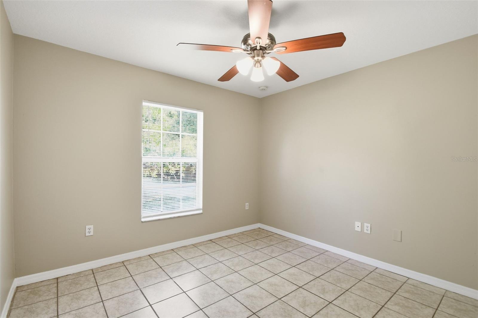 1812 34TH AVE E, BRADENTON, FL, 34208