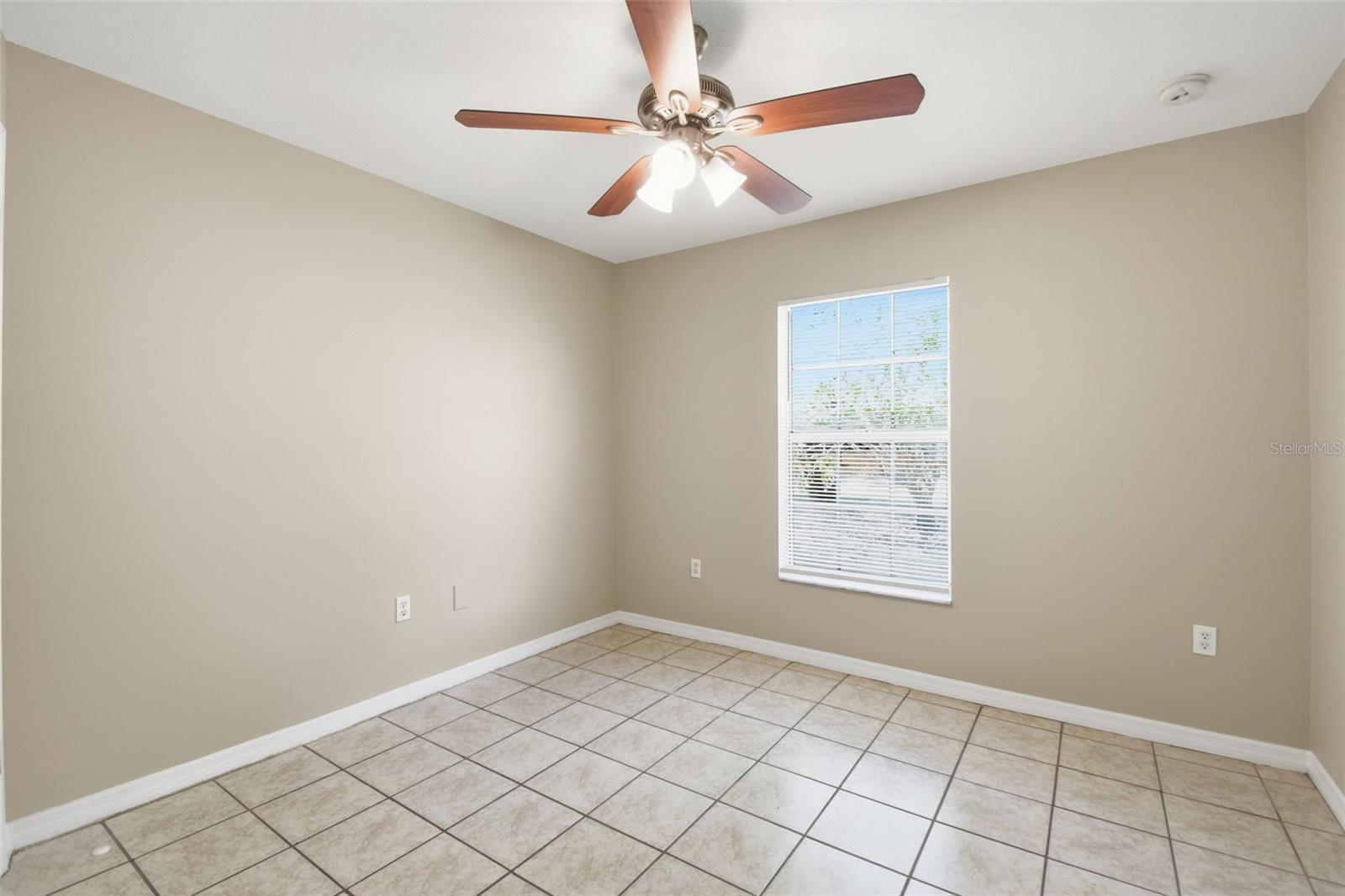 1812 34TH AVE E, BRADENTON, FL, 34208